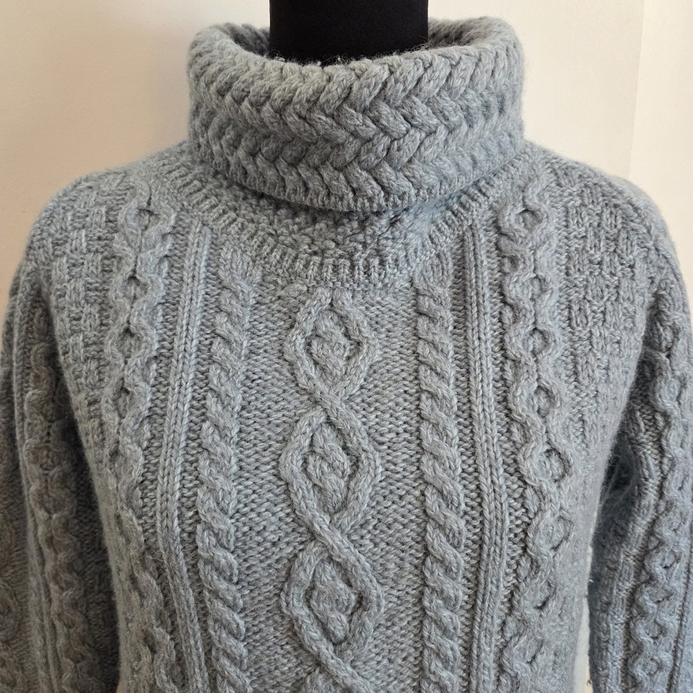 ARAN ISLES KNITWEAR Turtleneck Cowl Sweater Light Blue Small - Picture 2 of 9